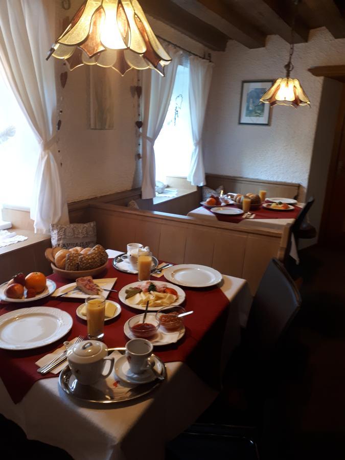 Gasthaus Vinaders Gries Extérieur photo