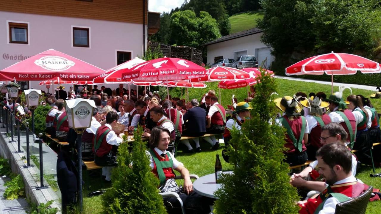 Gasthaus Vinaders Gries Extérieur photo